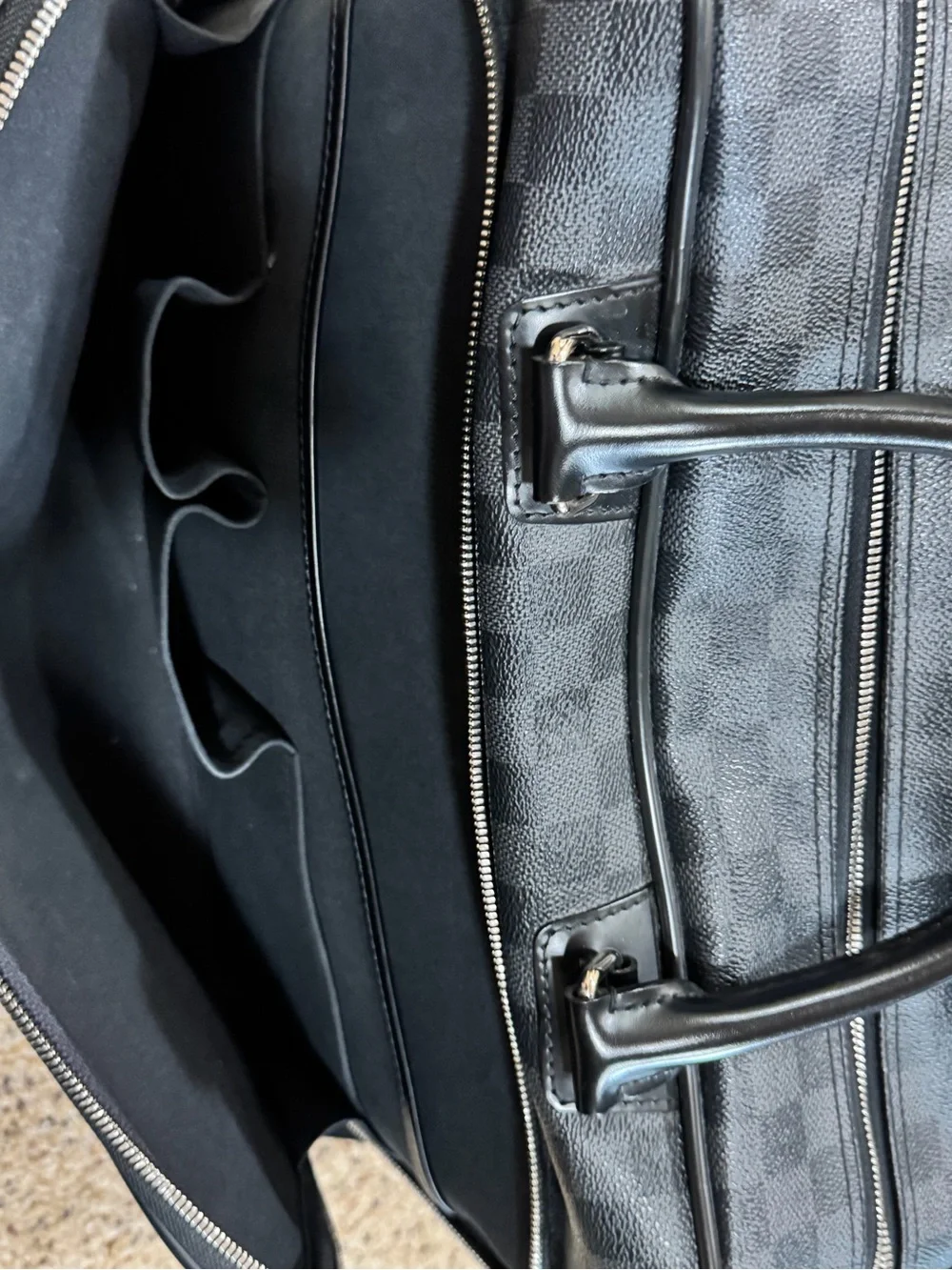 Louis Vuitton Damier Graphite Black ICare travel bag